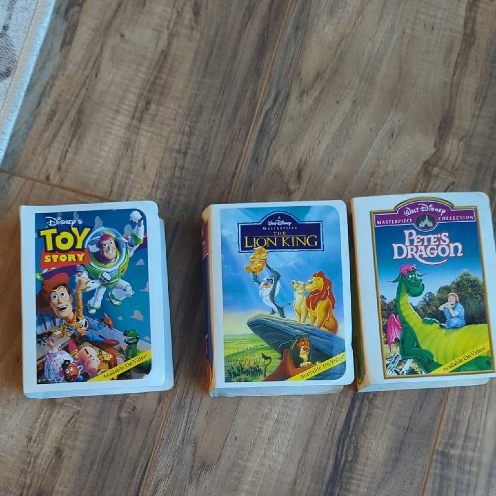 Vintage Disney McDonald's Toys Rare 1996 VHS Package Toys.